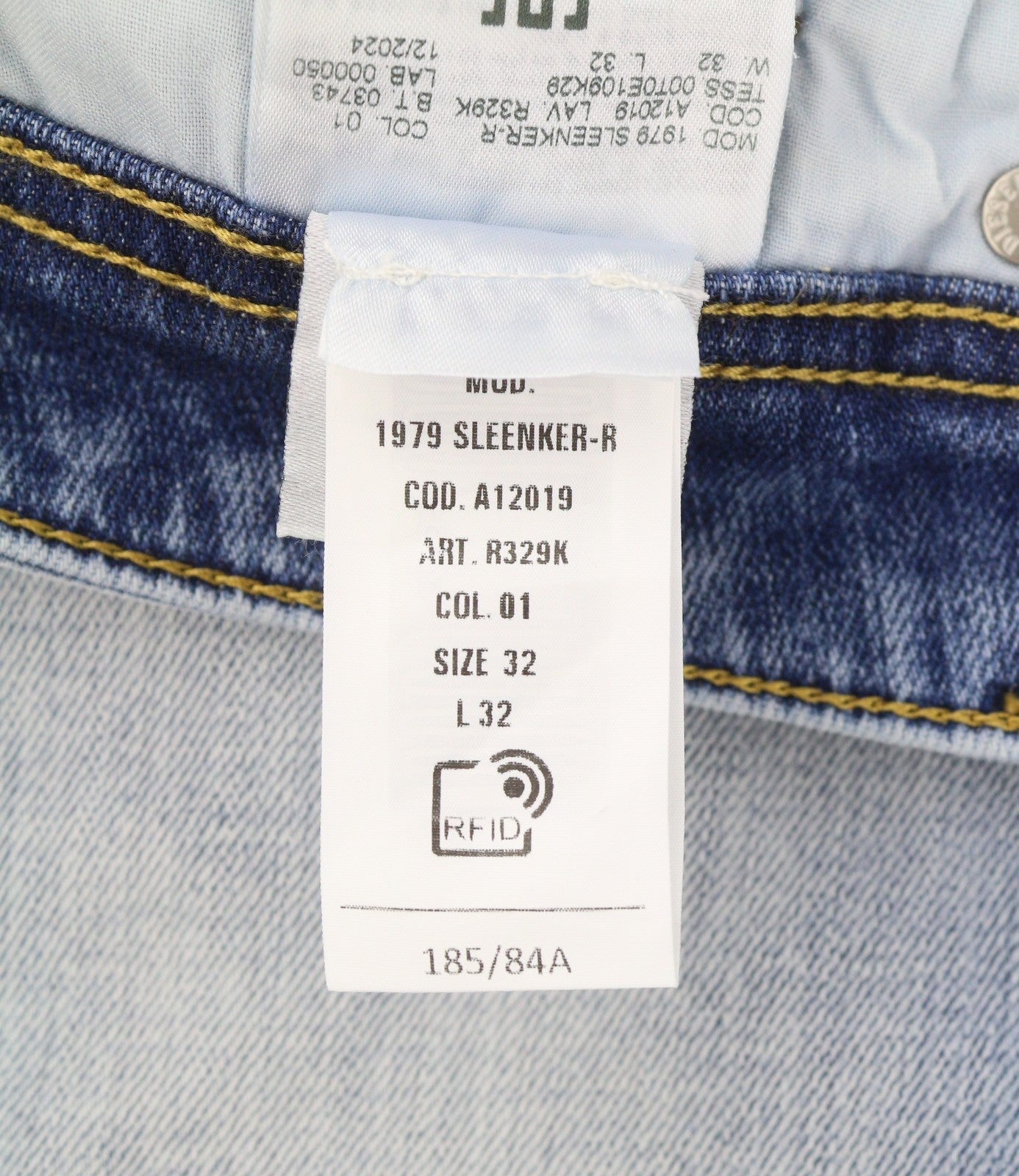 DIESEL 1979 Sleenker R329K Men Jeans W32/L32 Blue Faded Skinny Leg RRP195