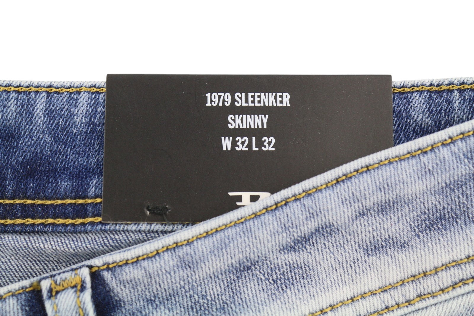 DIESEL 1979 Sleenker R329K Men Jeans W32/L32 Blue Faded Skinny Leg RRP195