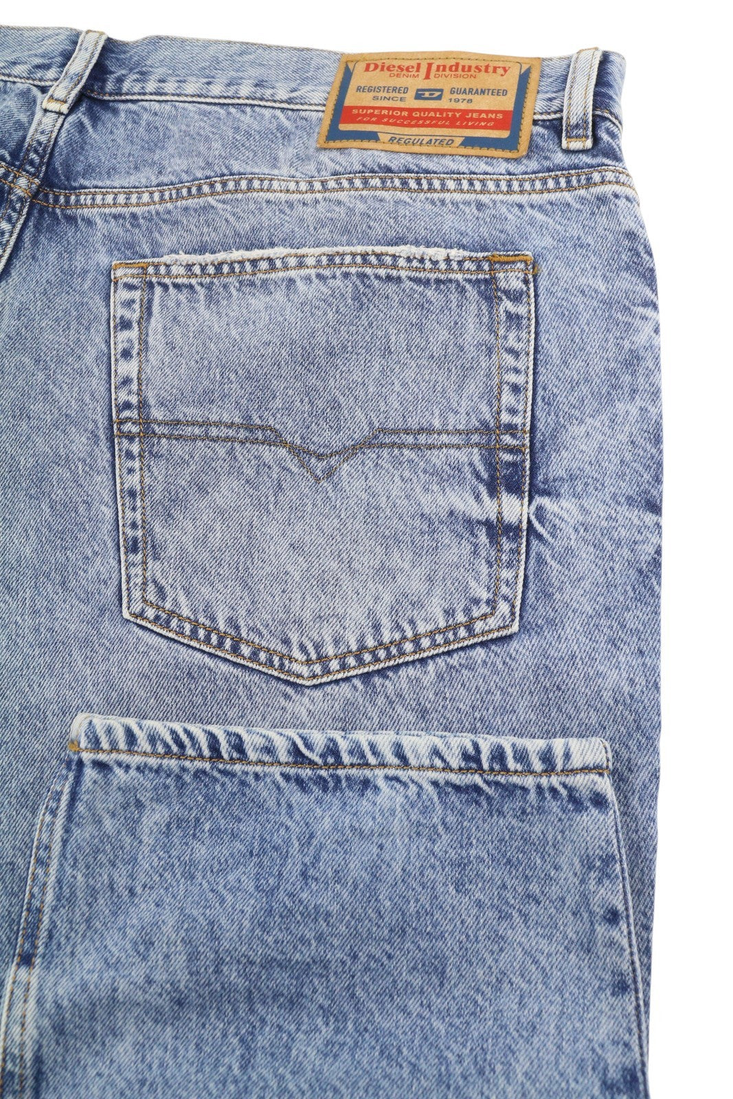 DIESEL 2003 D-Finitive 09H95 Men Jeans W40/L32 Blue Regular Tapered Fit RRP195