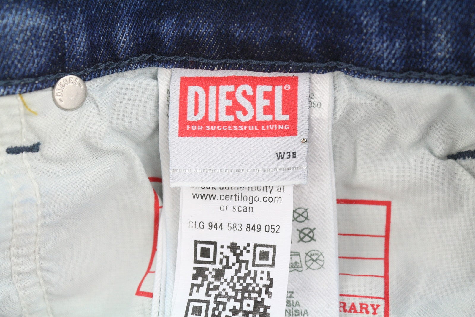 DIESEL 2019 D-Strukt 09J61 Men Jeans W38/L34 Blue Faded Distress Slim RRP195