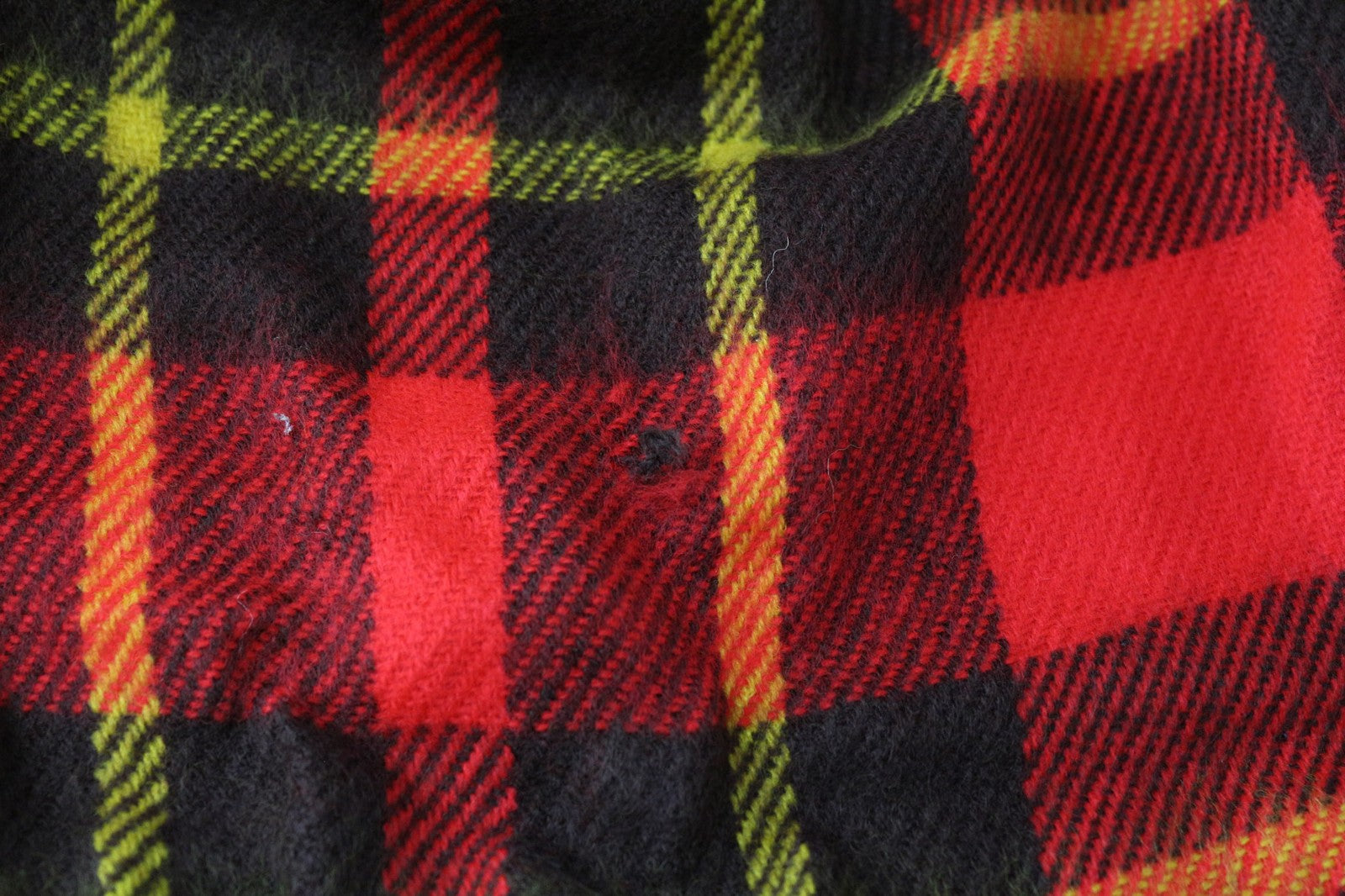 SCOTCH SHRUNK Men Scarf One Size Kids Red Tartan Checked Tassels Woven Boys