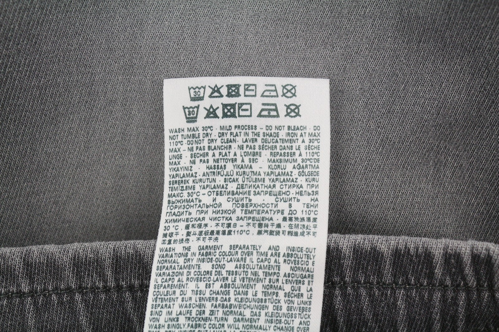 DIESEL 2060 D-Strukt Jogg 068HS Men Jeans W34 Grey Faded Whiskers RRP295