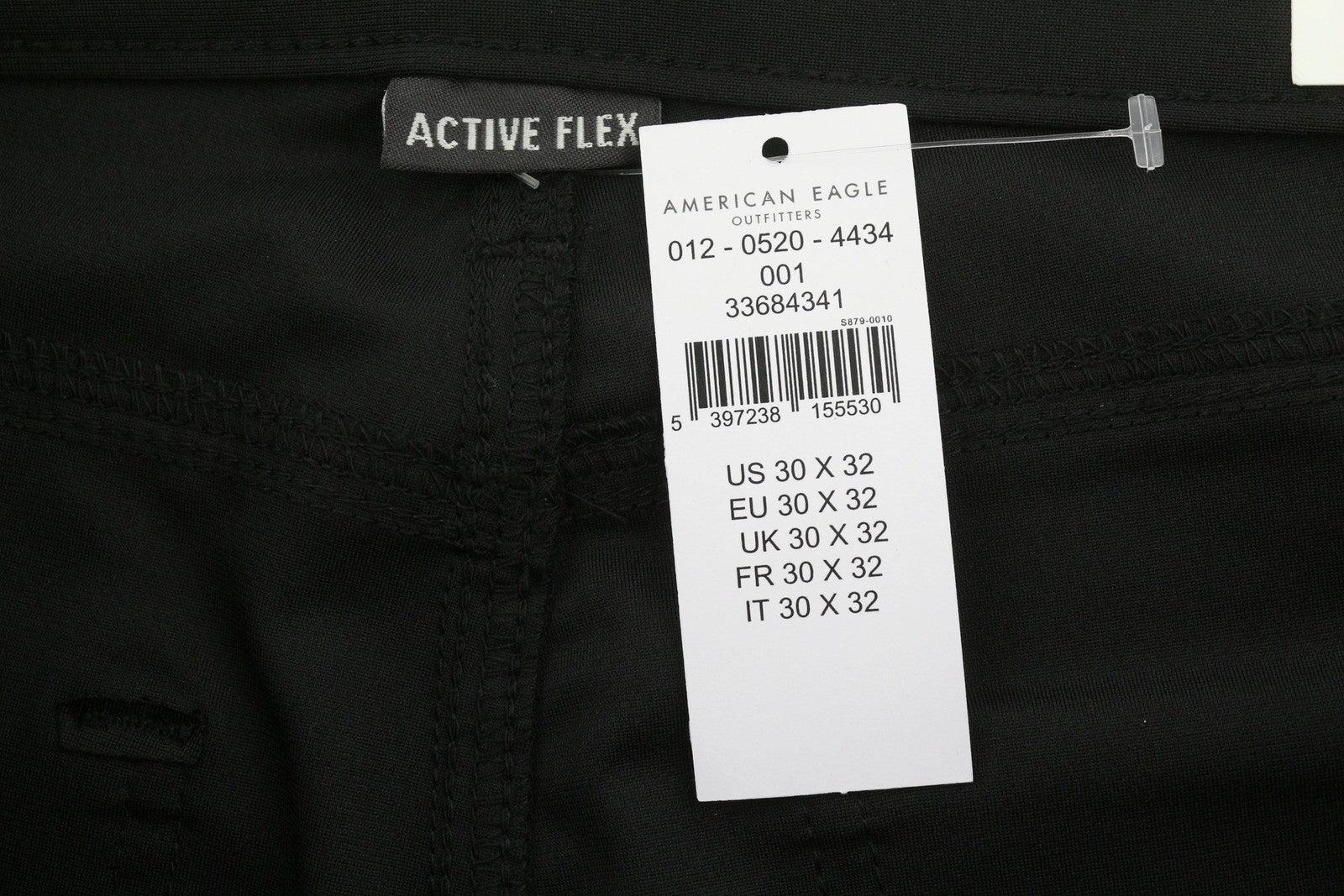 AMERICAN EAGLE OUTFITTERS Move-Free Men Trousers W30/L32 Black Slim Flex