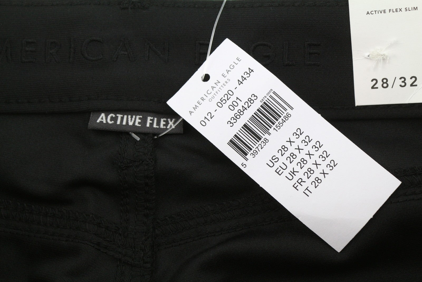 AMERICAN EAGLE OUTFITTERS Move-Free Men Trousers W28/L32 Black Active Slim