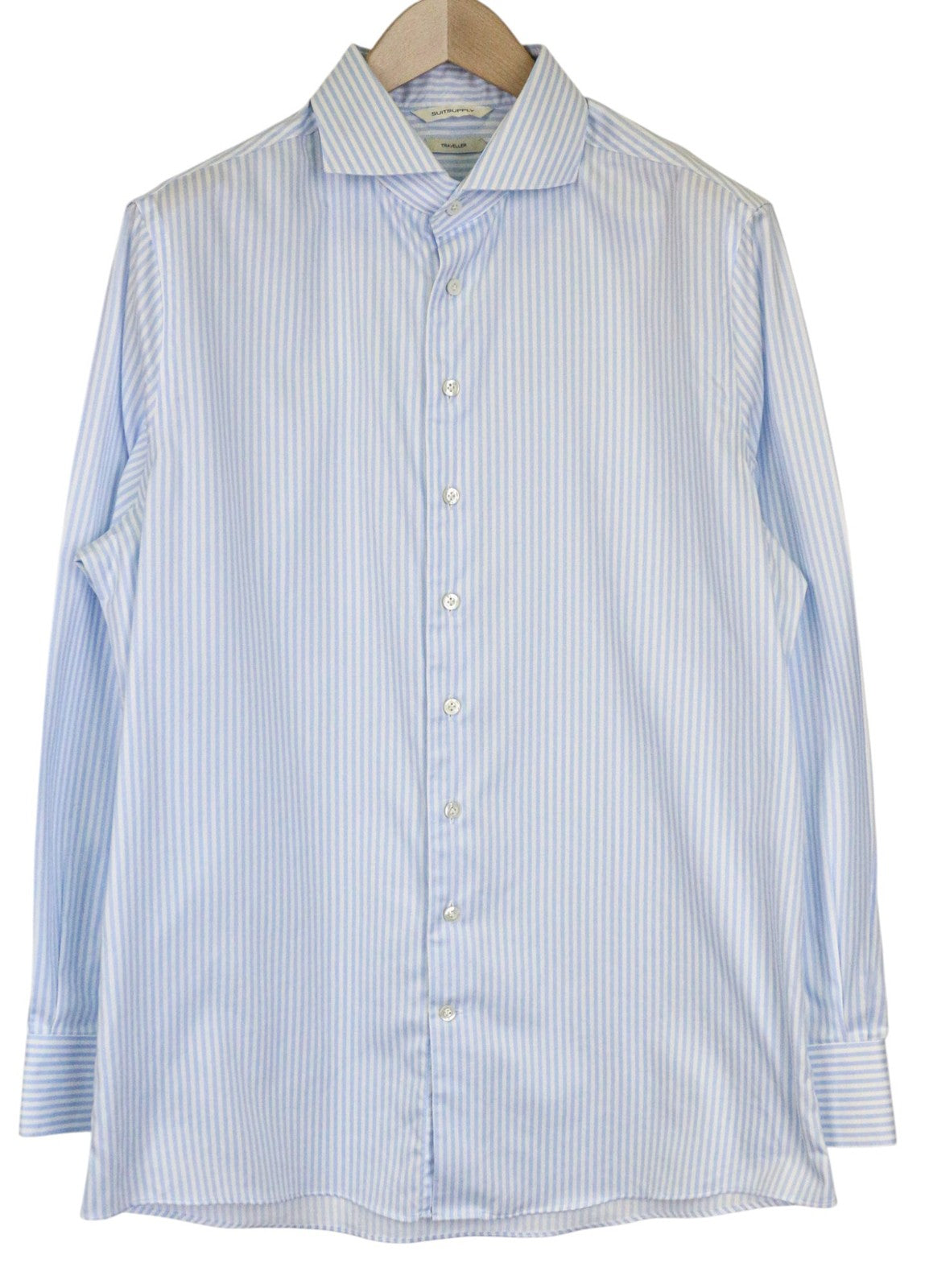Shirt Traveller
