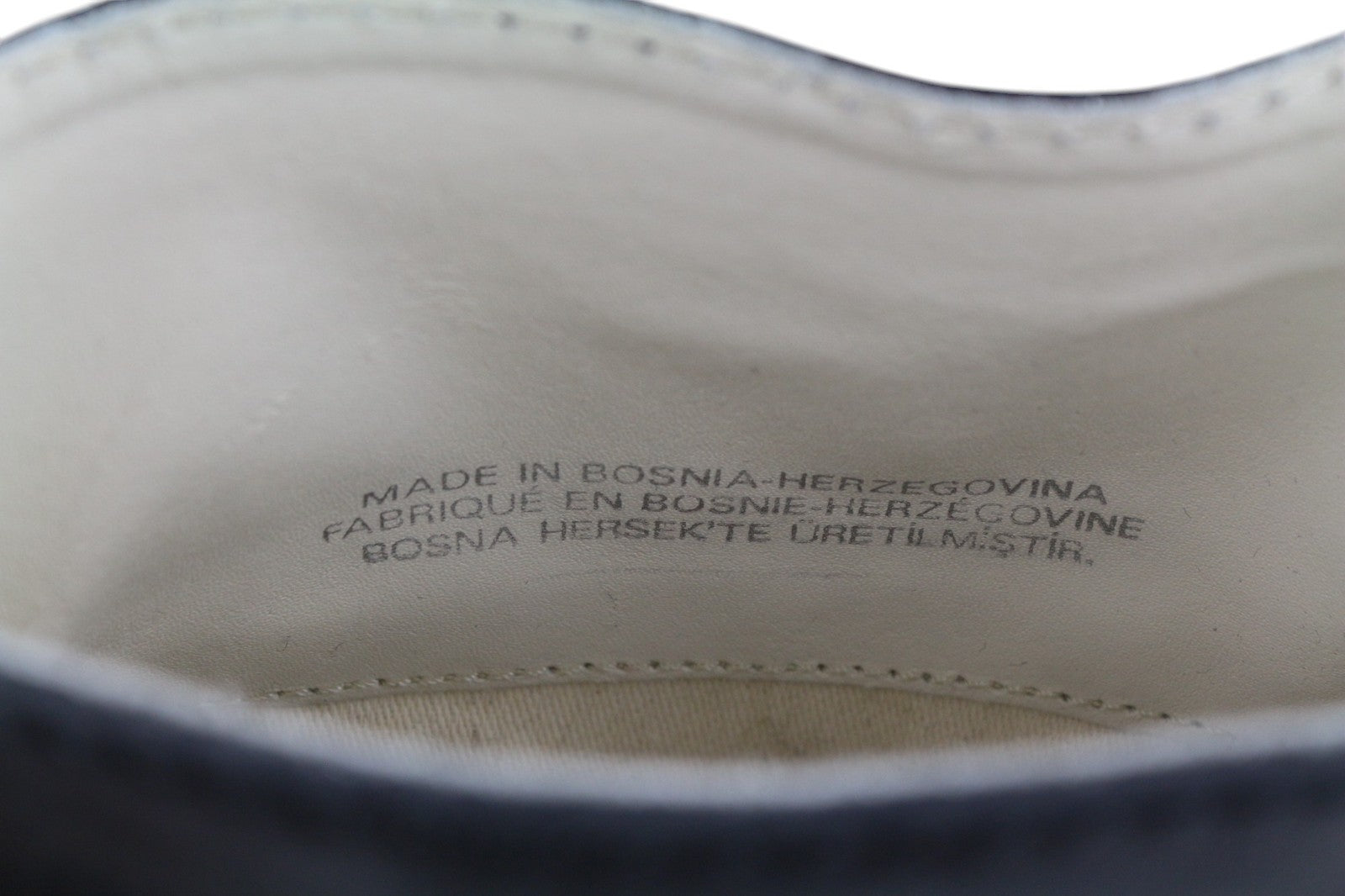 Shoes D-Throuper