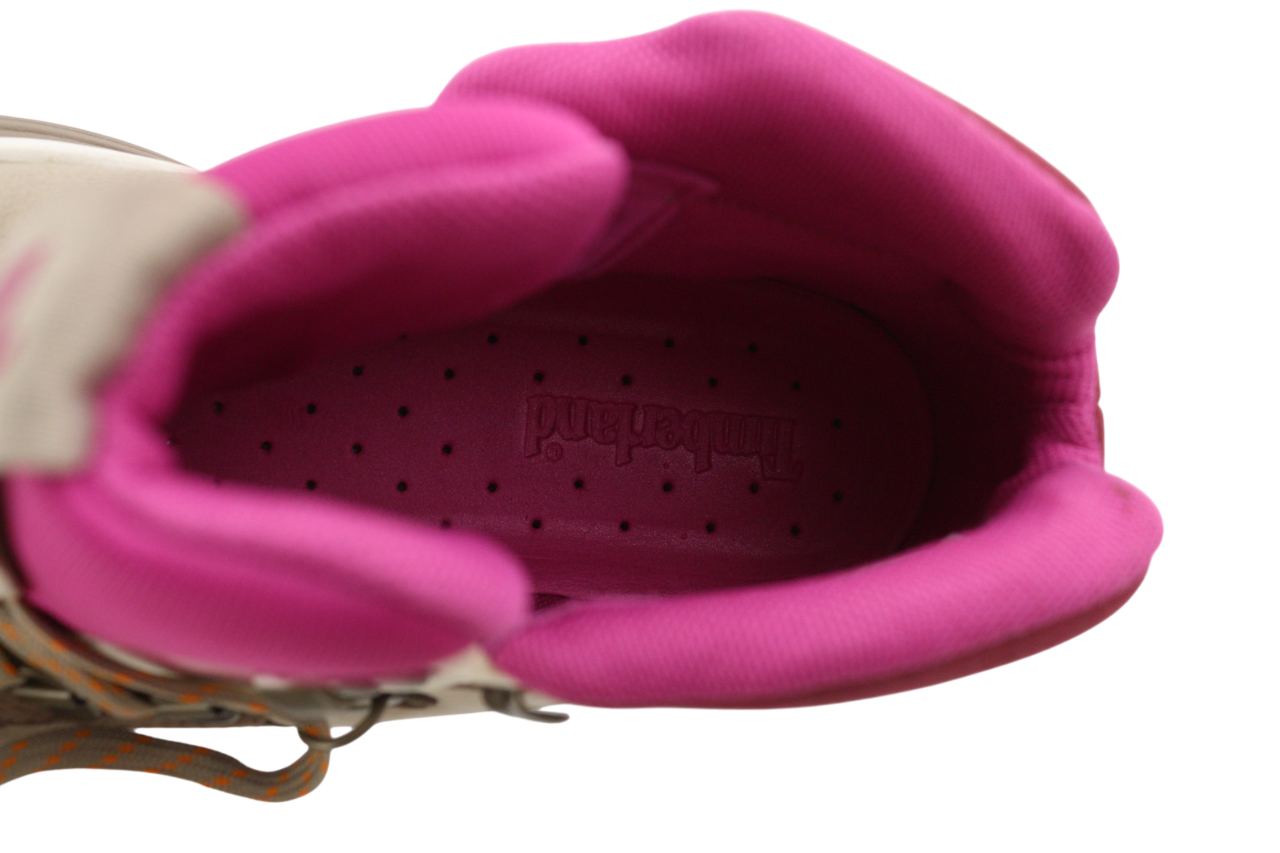 TIMBERLAND A1YCP moteriški aulinukai EU37/37.5 su nėriniuotais migdolų nosimis, ReBOTL logotipu. 