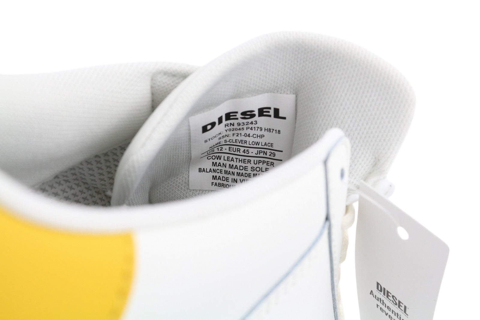 DIESEL S-Clever žemakulniai vyriški sportbačiai su šviesia karvės oda, migdolų nosimi, RMK 140 € 