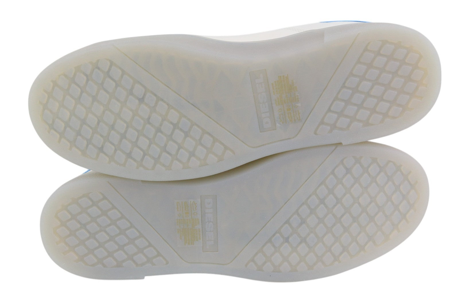 DIESEL S-Clever žemakulniai vyriški sportbačiai, 45 dydis, balti, odiniai, su raišteliais, migdolų spalvos, rekomenduojama kaina – 140 € 