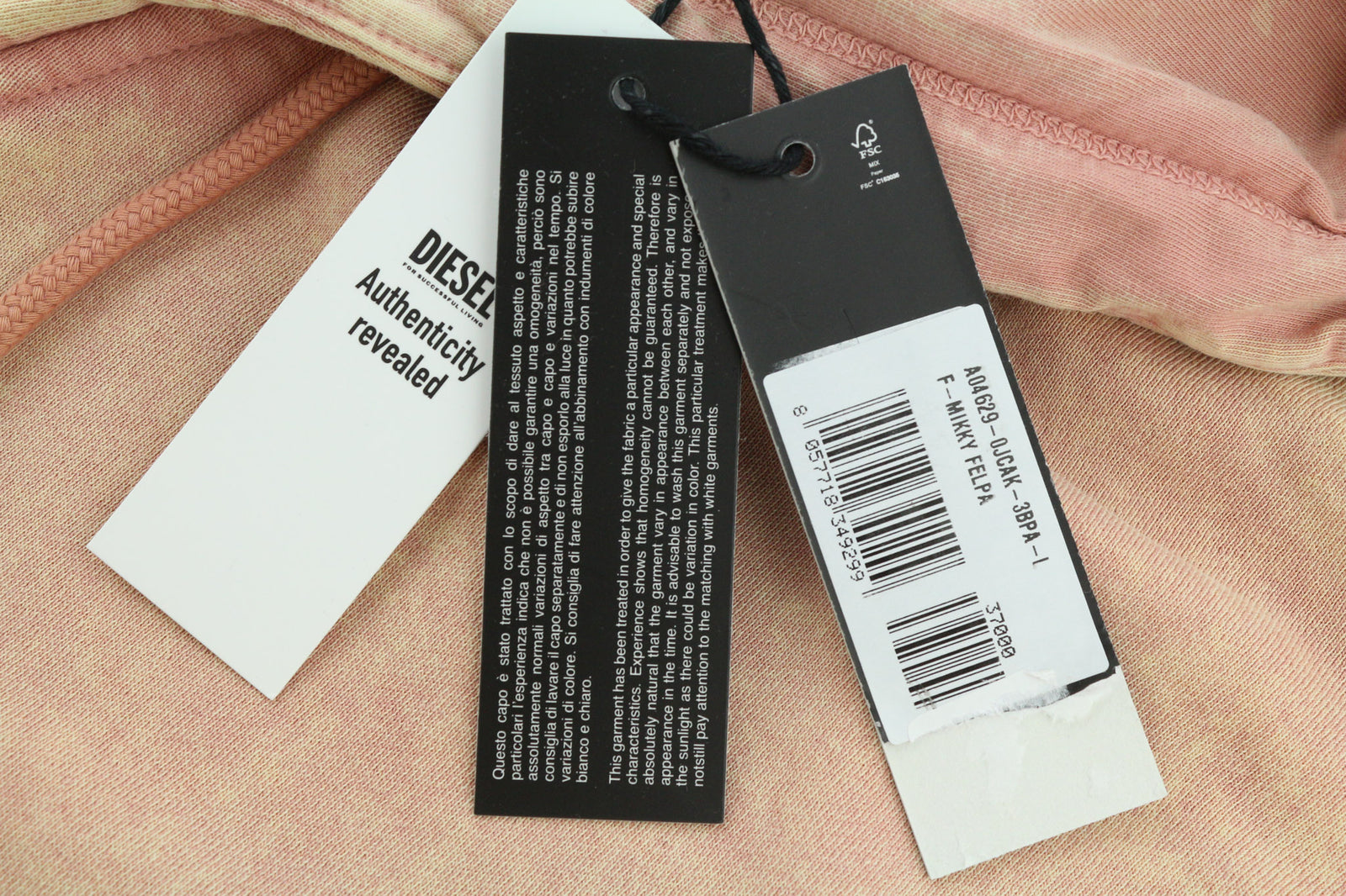 DIESEL F-Mikky moteriškas džemperis su gobtuvu L, šviesiai persikinės spalvos, asimetrinis megztinis su gobtuvu, rekomenduojama kaina – 195 € 