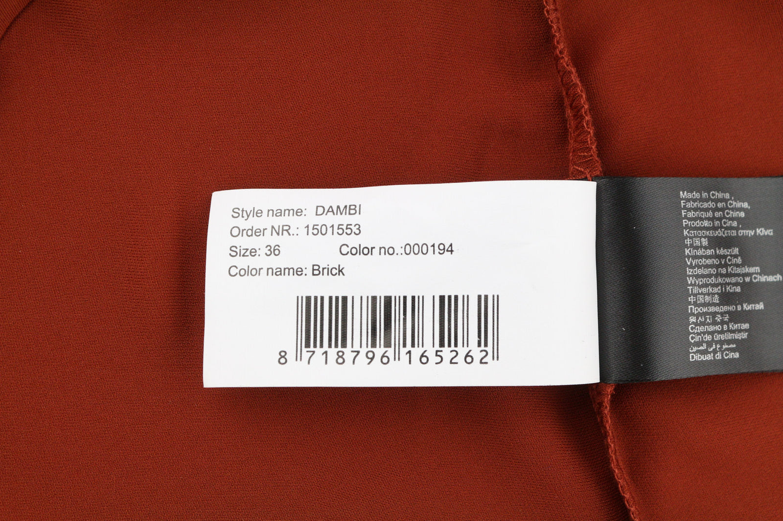 SUPERTRASH Dambi moteriška suknelė, 36 colių ilgio rankovėmis, V formos iškirpte, be pamušalo, trumpa logotipu 