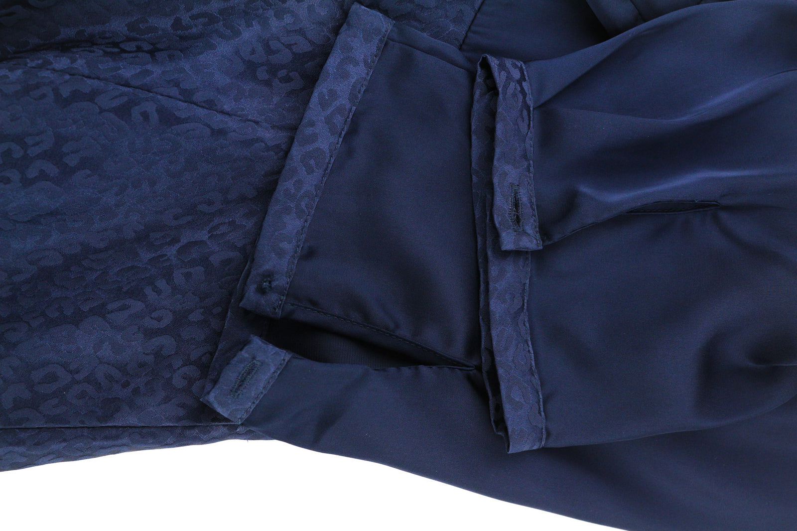 ONE STEP Ikks moteriška suknelė, 38 cm, tamsiai mėlyna, 3/4 rankovėmis, apvali kaklo iškirpte, šilkine, su užtrauktuku. 