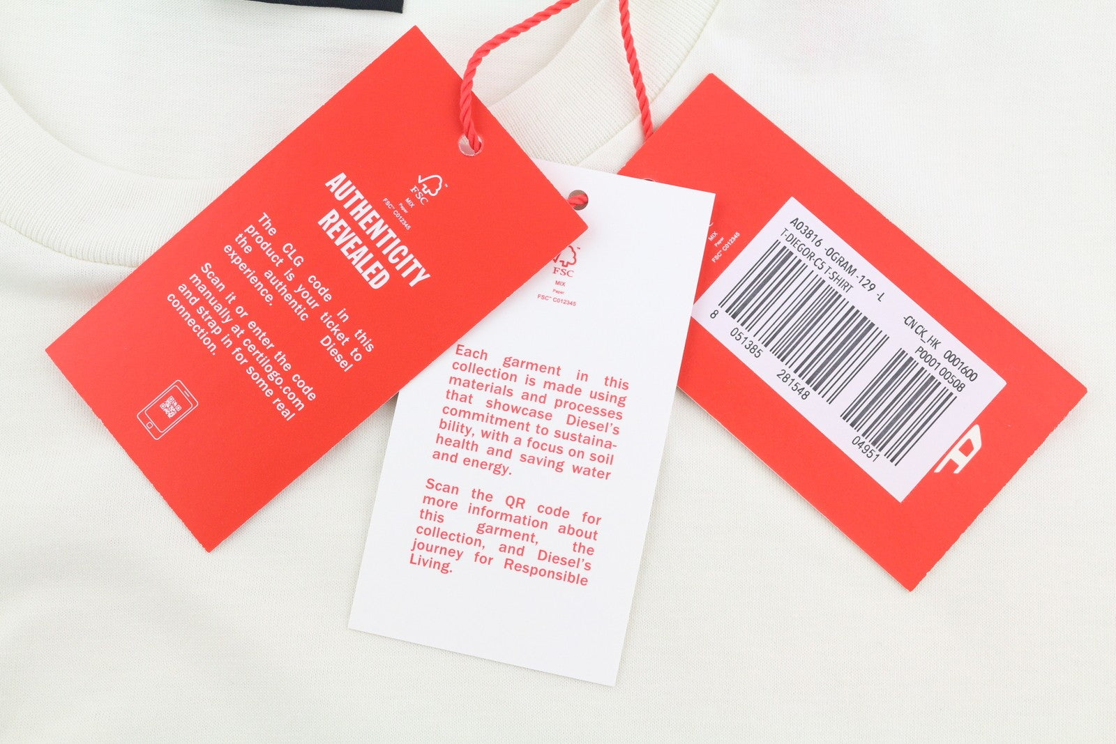 DIESEL T-Diegor-C5 vyriški marškinėliai L dydžio, dramblio kaulo spalvos, trumpomis rankovėmis, apvalios iškirptės formos, medvilnės mišinio logotipu. 