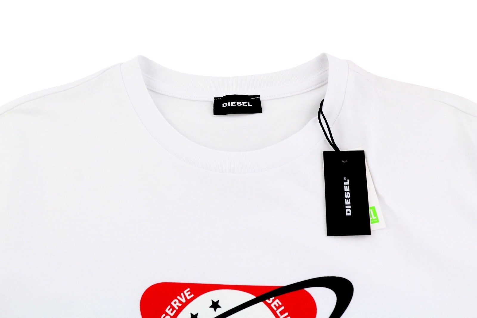DIESEL T-Diegos-K24 vyriški marškinėliai M, balti, trumpomis rankovėmis, apvalia apykakle, medvilninio trikotažo. 