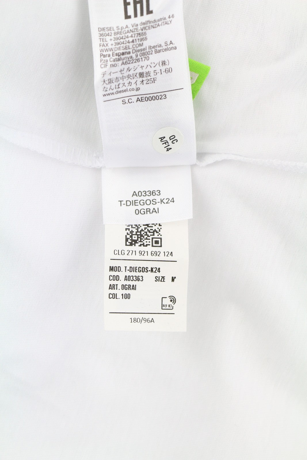 DIESEL T-Diegos-K24 vyriški marškinėliai M, balti, trumpomis rankovėmis, apvalia apykakle, medvilninio trikotažo. 