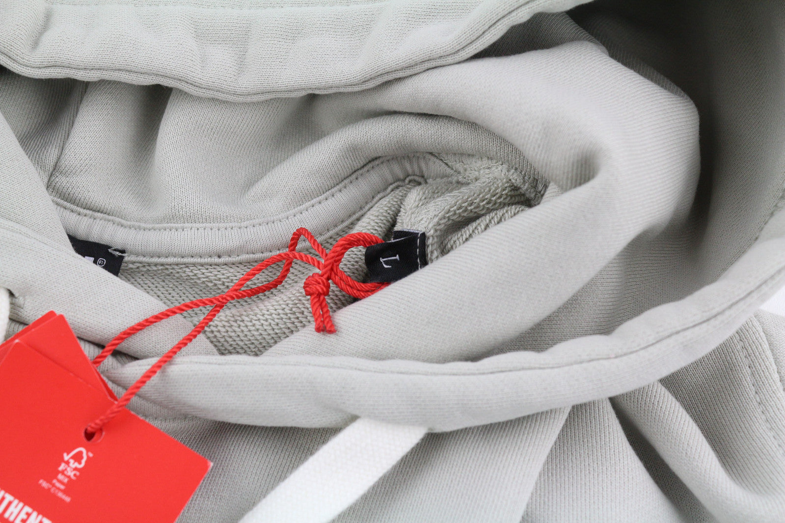 DIESEL S-Ginn-Hood-E2 vyriškas džemperis su gobtuvu, L dydžio, pilkas, megztinis su kengūra, didelis, rekomenduojama kaina – 195 € 