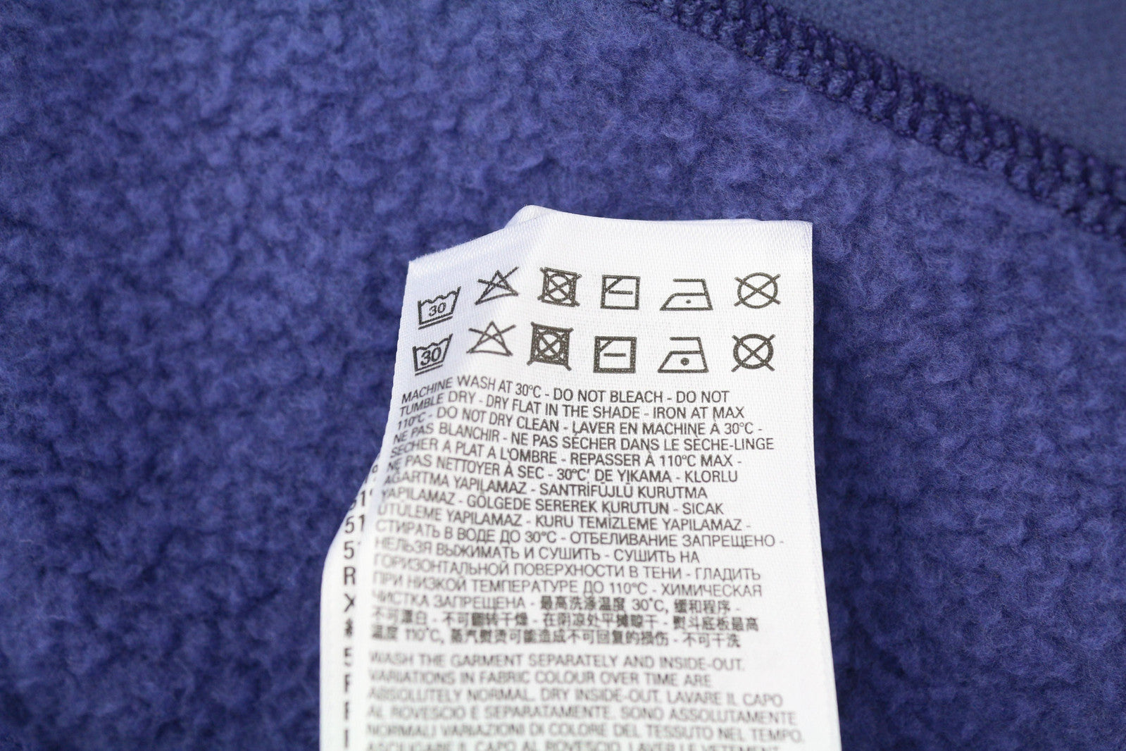 DIESEL S-Rummes-Zip-Rev vyriškas džemperis su gobtuvu, L, mėlynas, rekomenduojama kaina – 250 €, su didelėmis flisinėmis kišenėmis. 