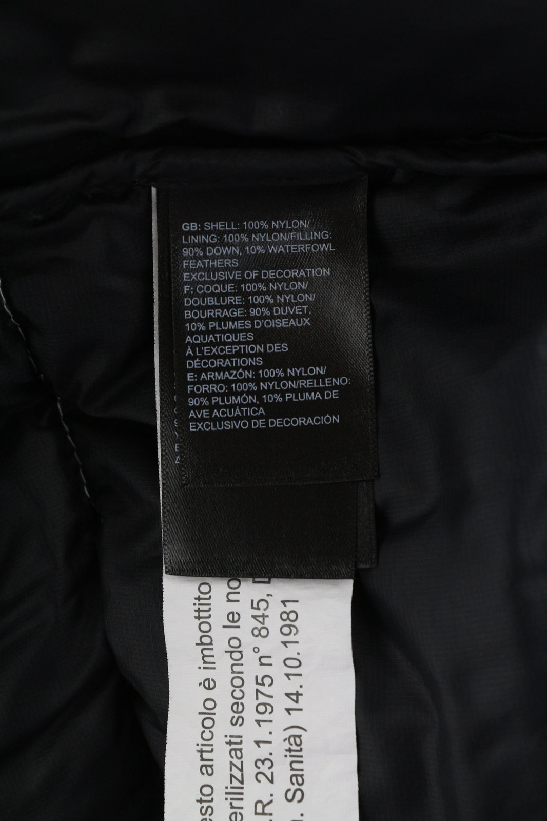 THE NORTH FACE Nuptse trumpa moteriška striukė M, balta, 700 pūkų izoliacija, dygsniuota 