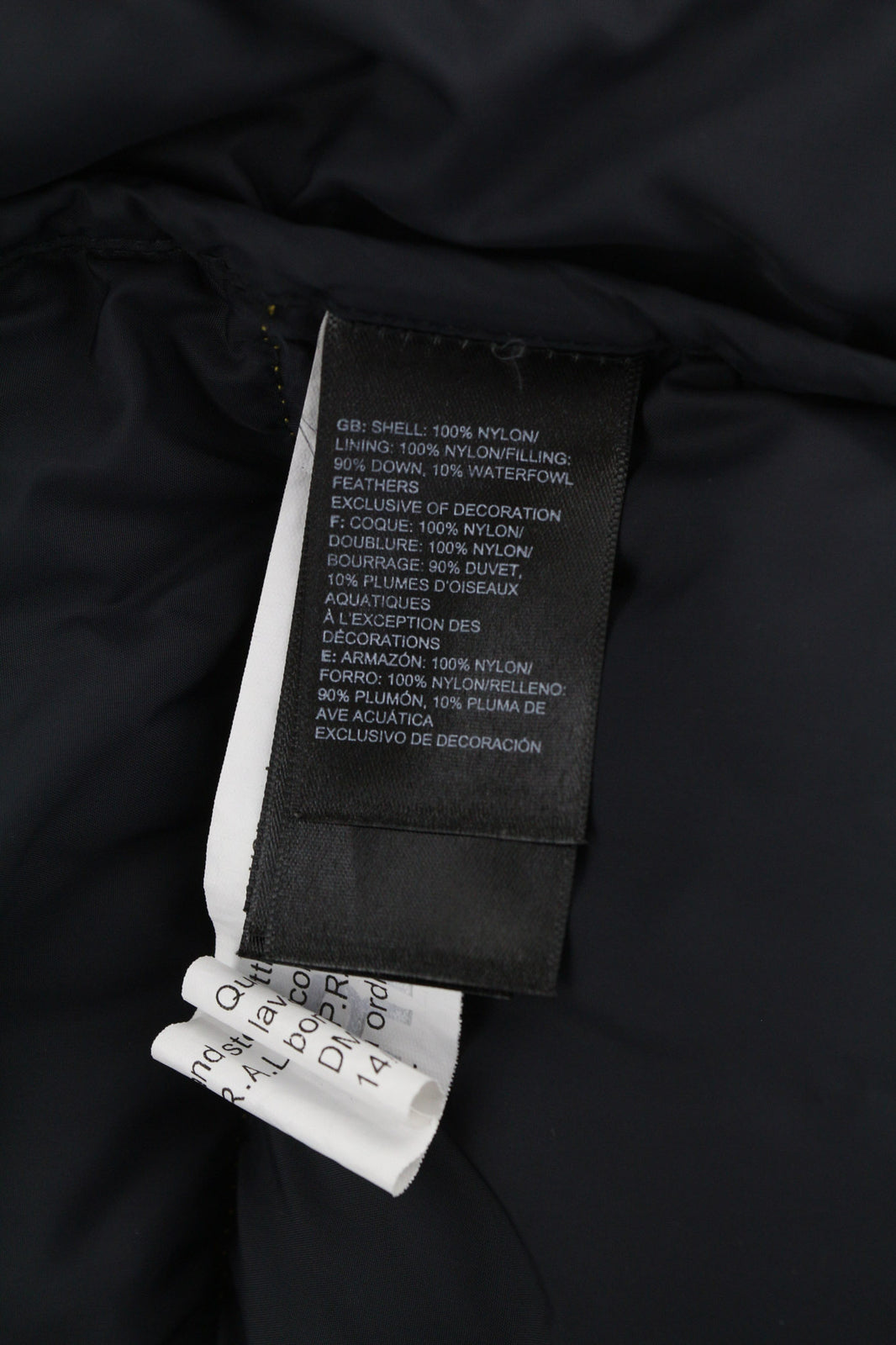 „THE NORTH FACE 1996 Retro Nuptse“ vyriška striukė XS 700 su dygsniuotu gobtuvu. 