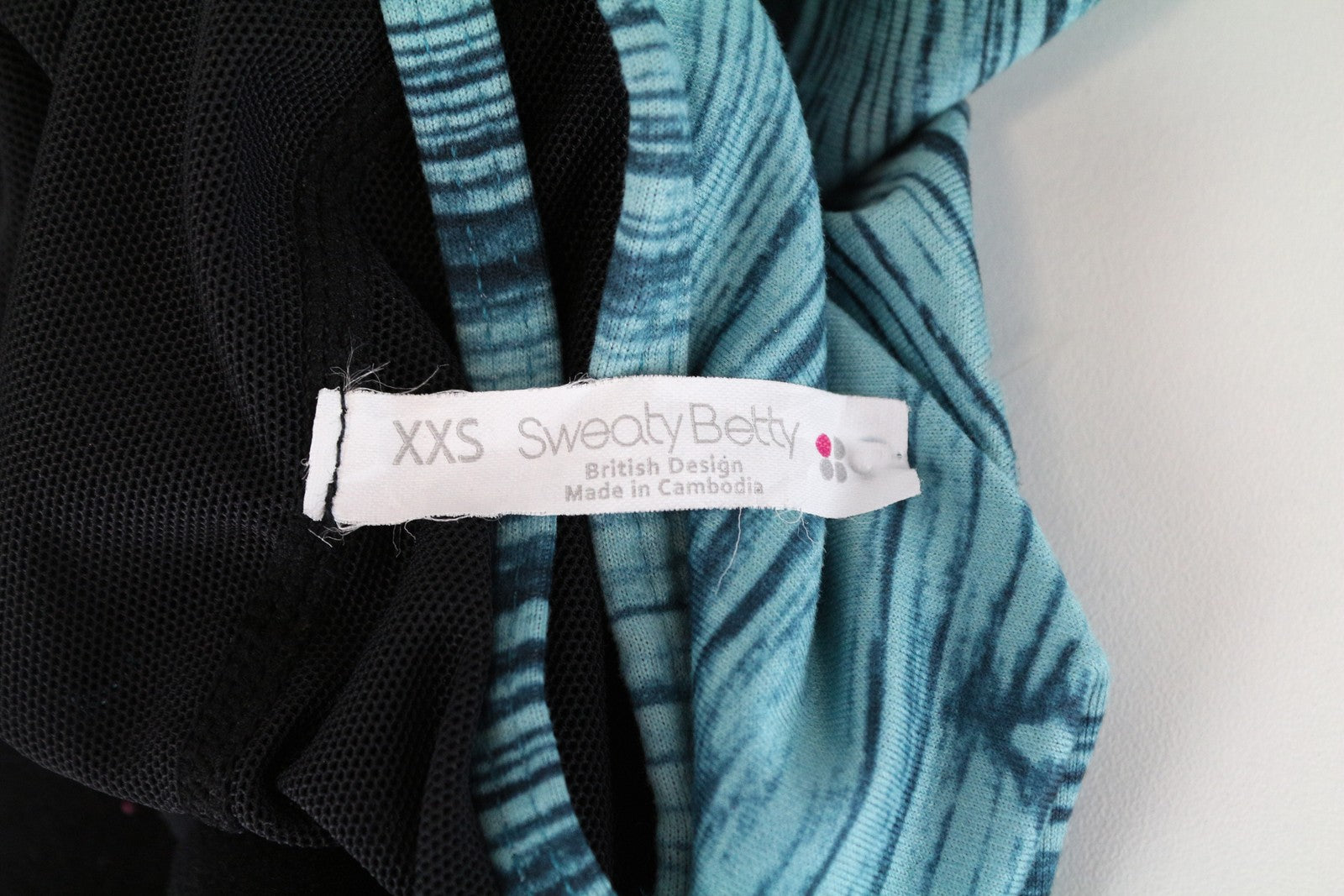 SWEATY BETTY moteriška 2XS dydžio marginta mėlyna sportinė tampri vasarinė sportinė liemenėlė 