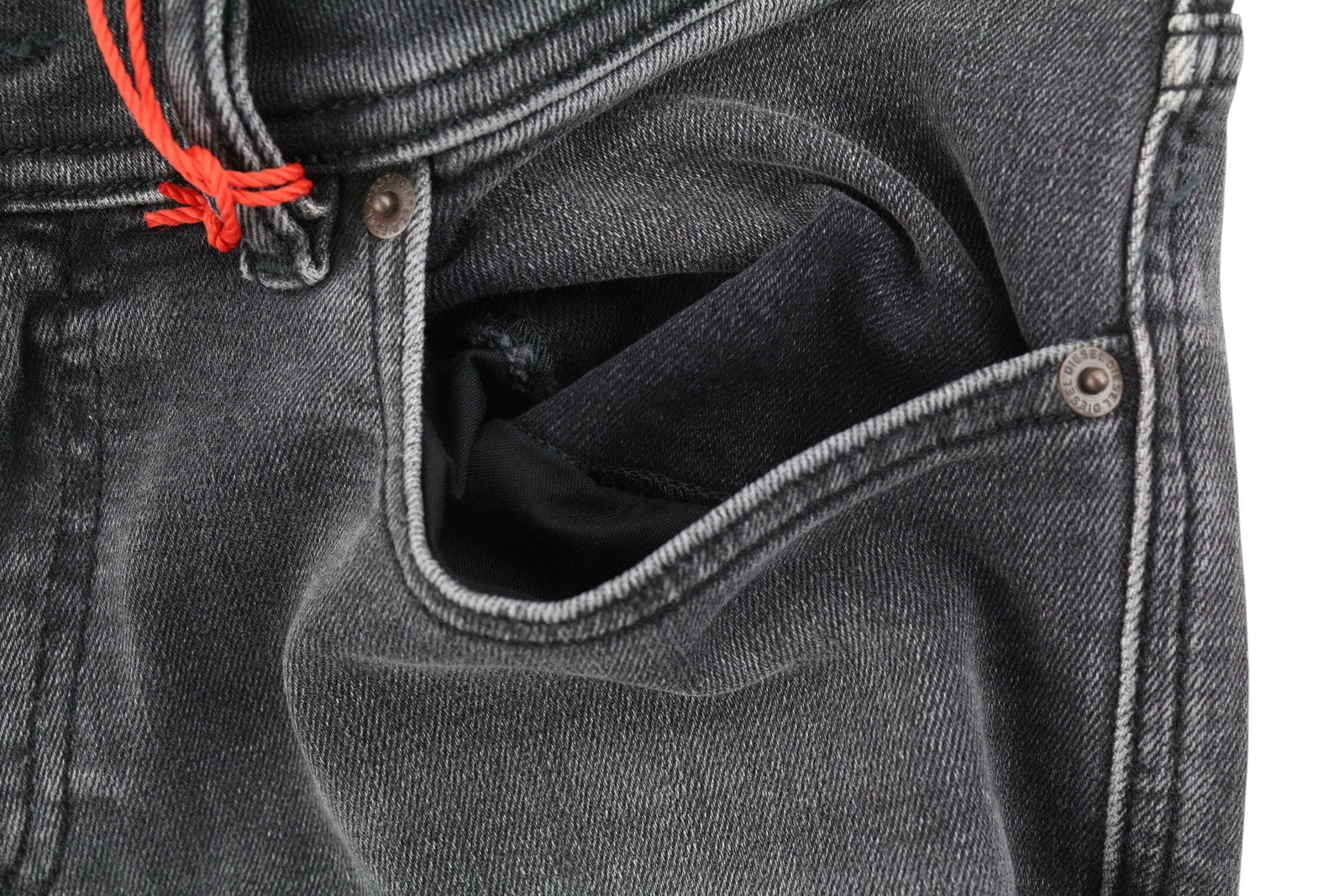 DIESEL 1979 Sleenker 0EIAG Men Jeans W31/L30 Skinny Fit Low Waist Washed Denim