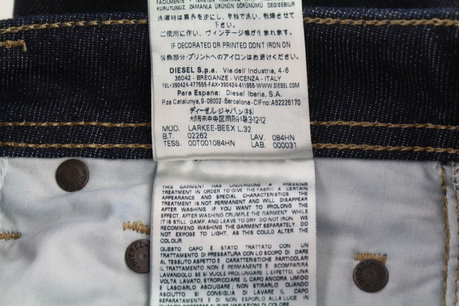 DIESEL Larkee-Beex 084HN vyriški džinsai W27/L32 Regular Tapered Stretch tamsiai mėlyni 