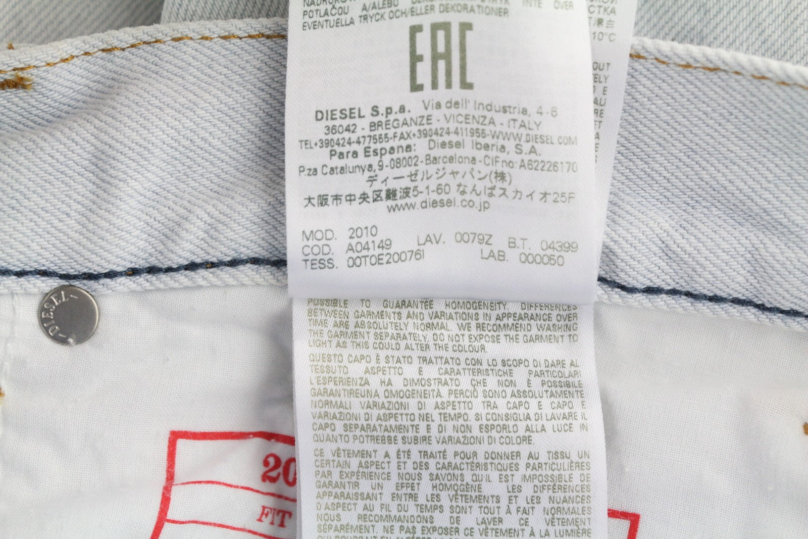 DIESEL 2010 0079Z Men Jeans W34/L30 Loose Fit Straight Leg Mid Waist RRP€250