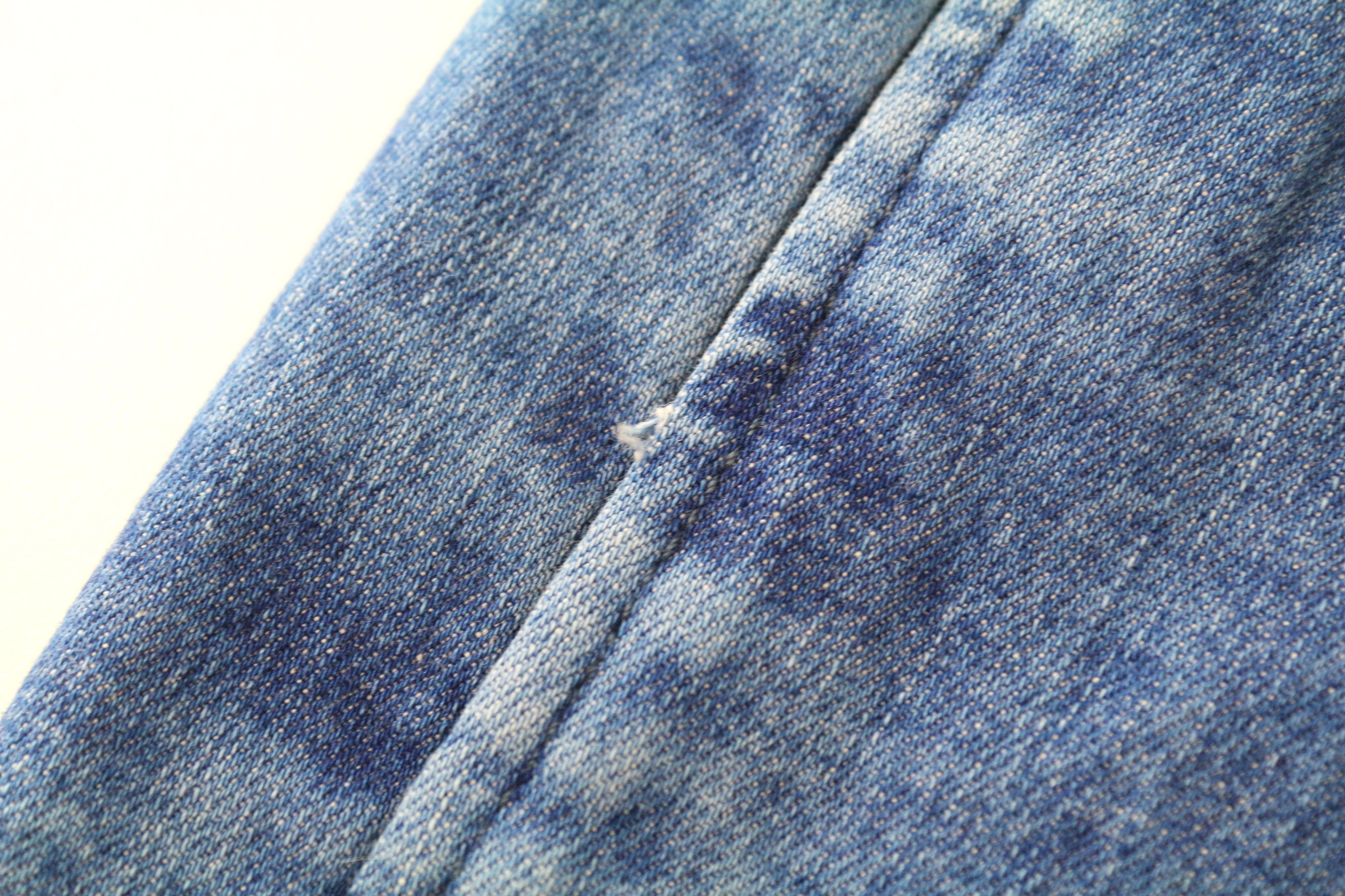 DENHAM Judy Flare moteriški džinsai W26/L32 mėlyni, tamprūs medvilniniai, aukštu juosmeniu, klostuoti 