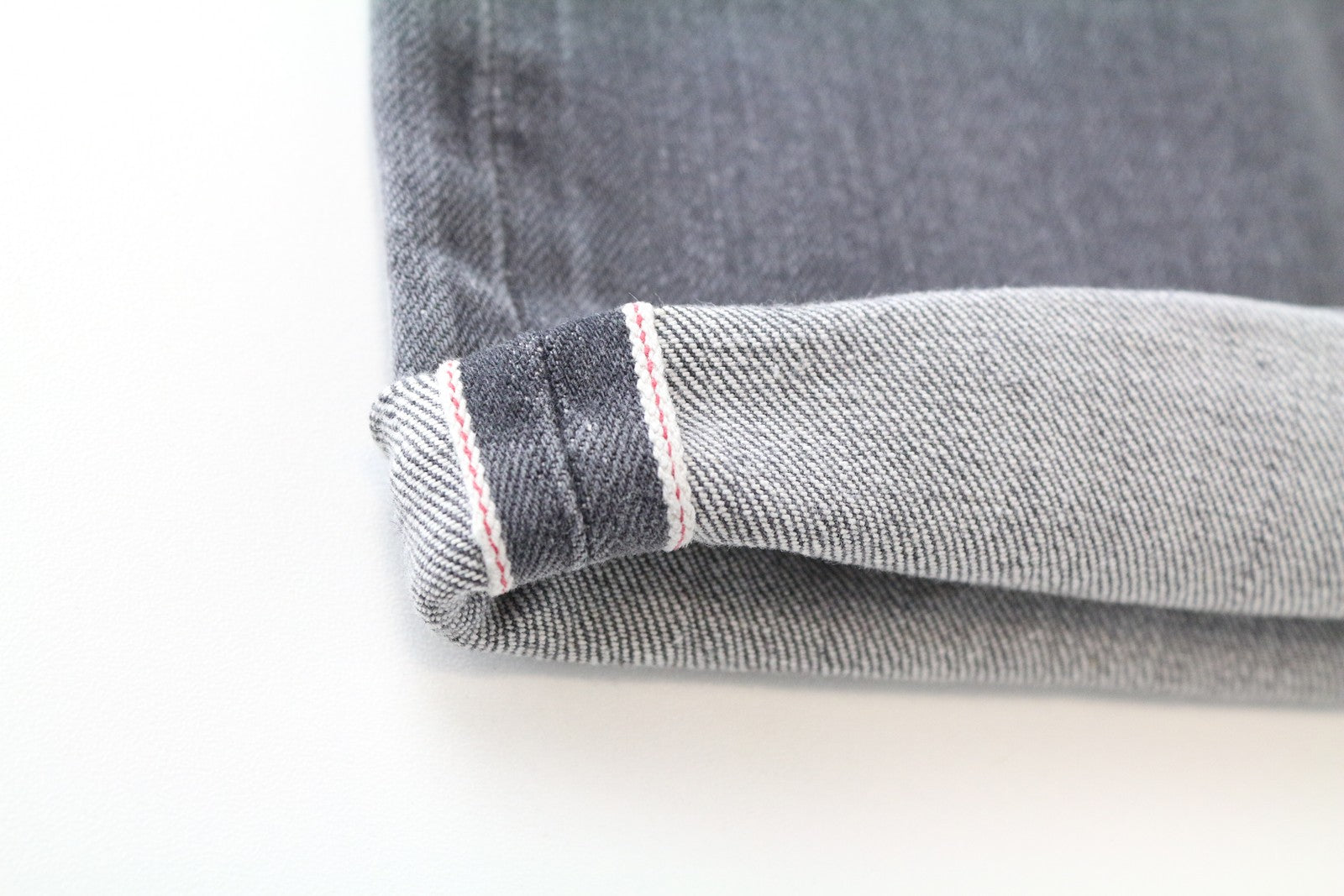 REPLAY Grover W30/L34 Straight Selvedge pilki tamprūs medvilniniai skalbti vyriški džinsai 