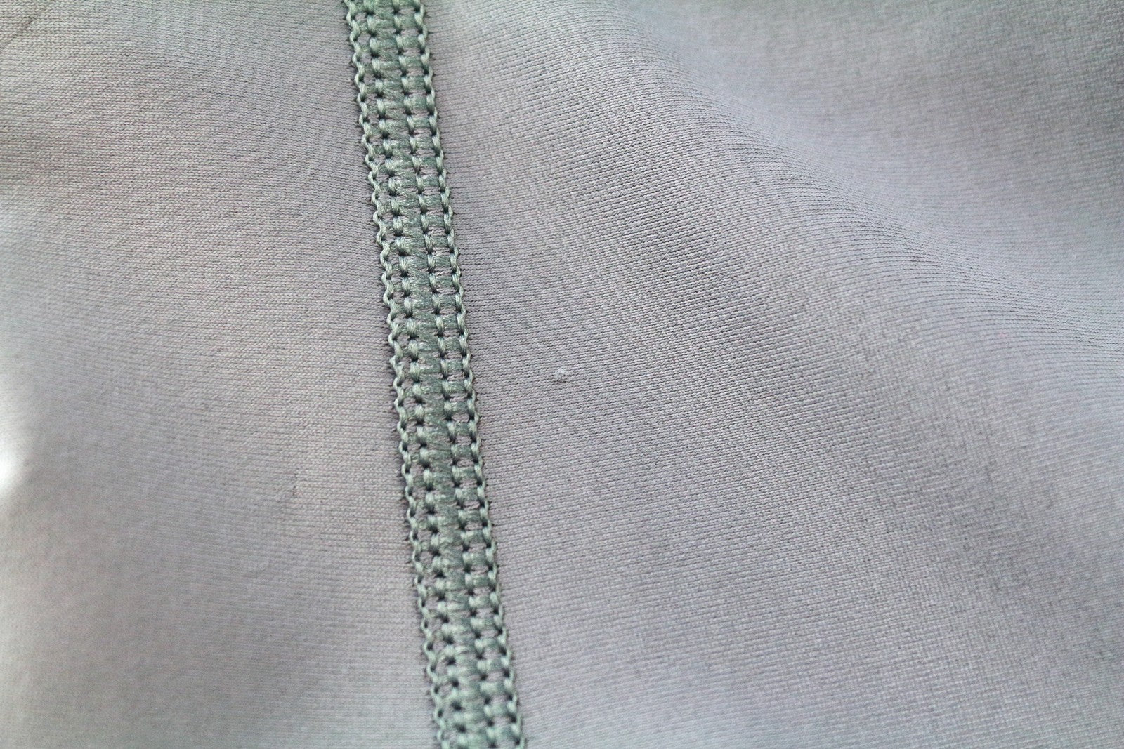 Prakaituotos „Betty“ sportinės tamprės ~S pilkos, užtraukiamos, paprastos, tamprios sportinės aprangos 