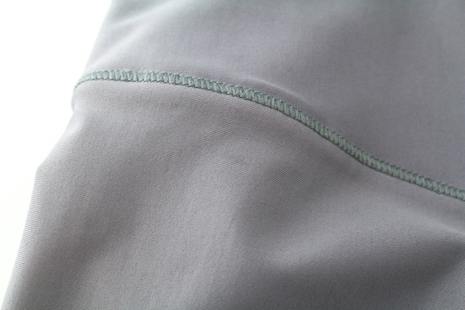 Prakaituotos „Betty“ sportinės tamprės ~S pilkos, užtraukiamos, paprastos, tamprios sportinės aprangos 