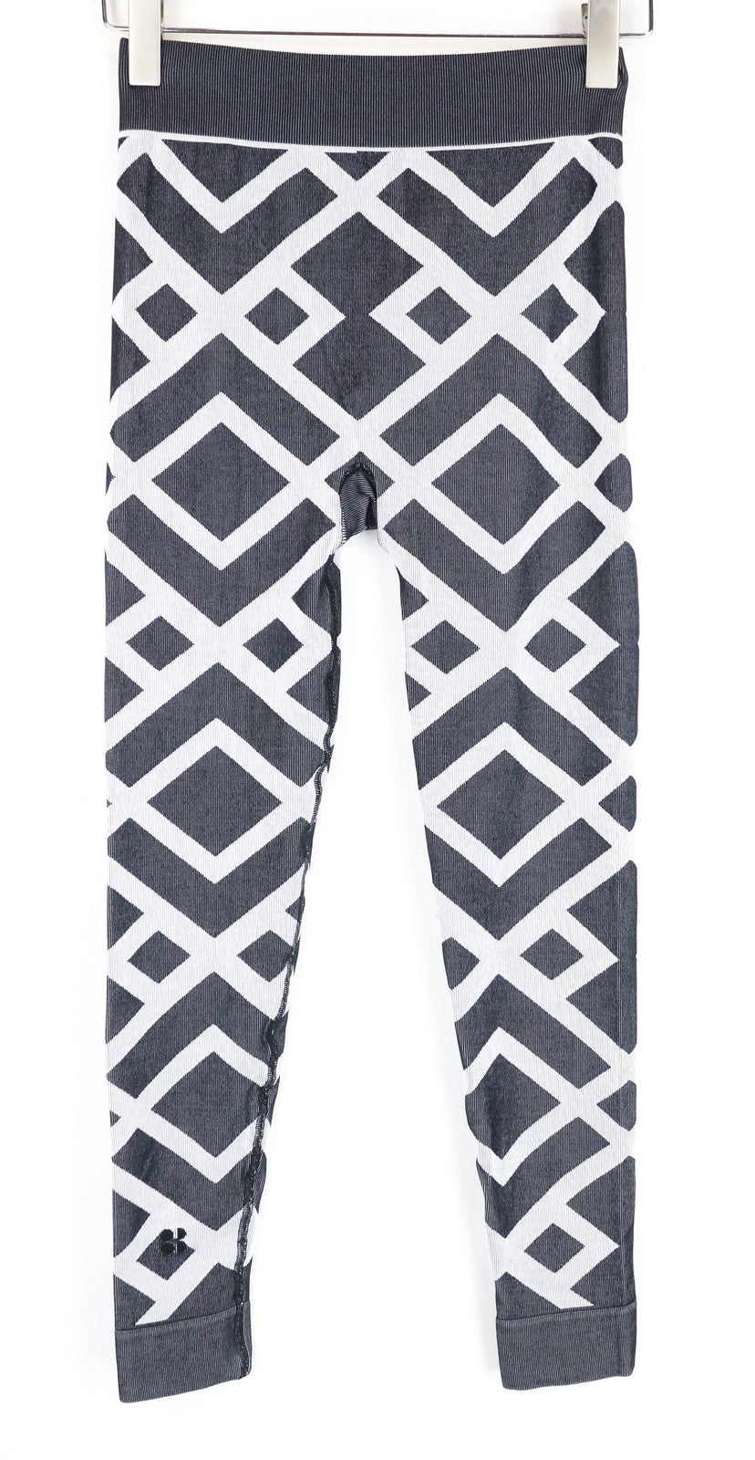 „SWEATY BETTY“ sportinės tamprės S dydžio pilkai baltos raštuotos tamprios užtraukiamos sportinės aprangos 