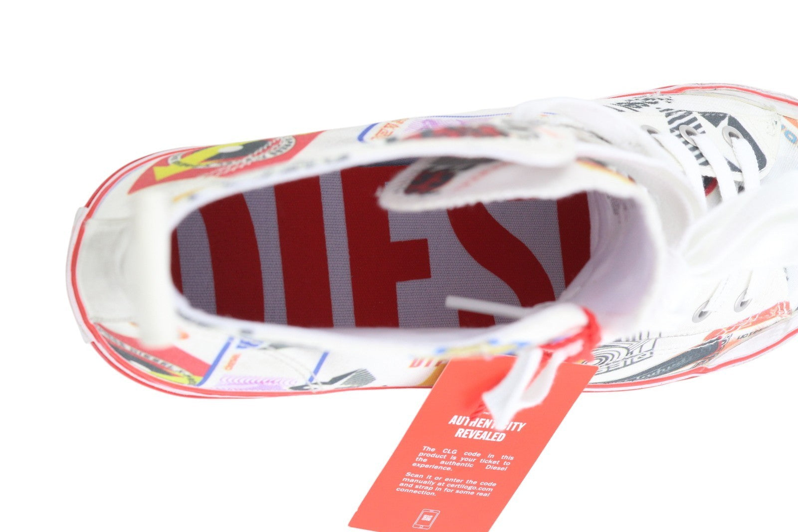 DIESEL S-Athos Mid vyriški sportbačiai EU41 raštuoti aukšti bateliai su raišteliais ir migdolų nosimi, rekomenduojama kaina – 160 € 