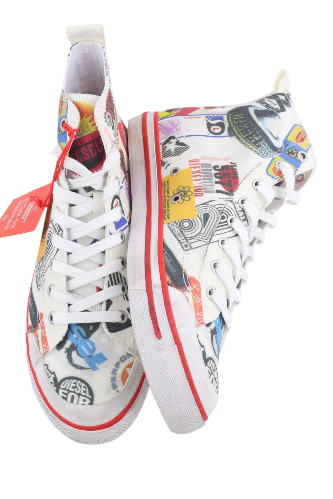 DIESEL S-Athos Mid vyriški sportbačiai EU41 raštuoti aukšti bateliai su raišteliais ir migdolų nosimi, rekomenduojama kaina – 160 € 