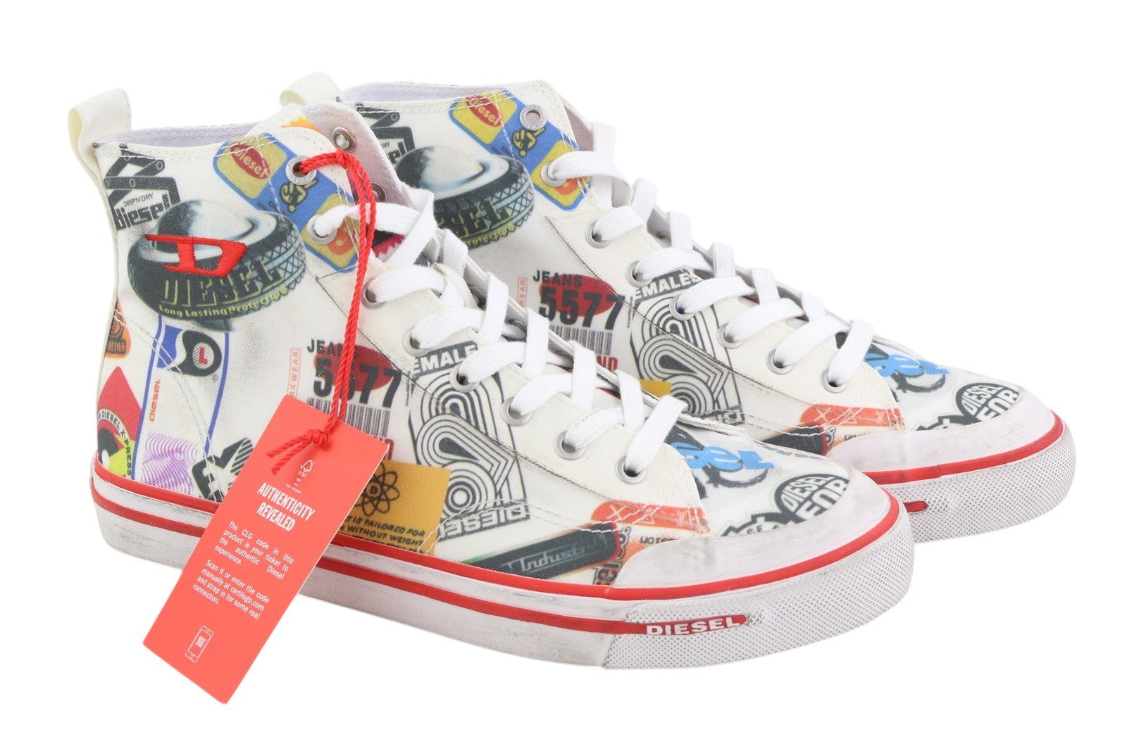 DIESEL S-Athos Mid vyriški sportbačiai EU45, raštuoti aukšti bateliai su raišteliais, migdolų nosele, rekomenduojama kaina – 160 € 