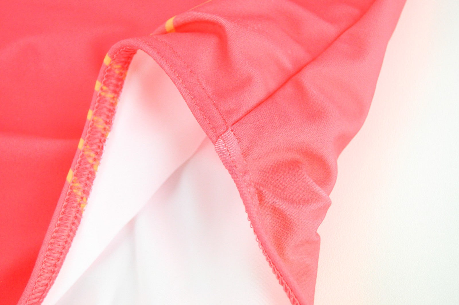 SWEATY BETTY Medalist Women's Swimsuit M Abstract Pink Print One-Piece, Strappy_