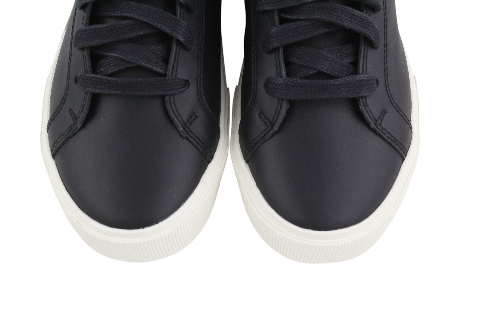 DIESEL S-Mydori Mc W moteriški sportbačiai, 38 dydis, juodos odos, su raišteliais, migdolų nosimi, rekomenduojama kaina – 220 € 