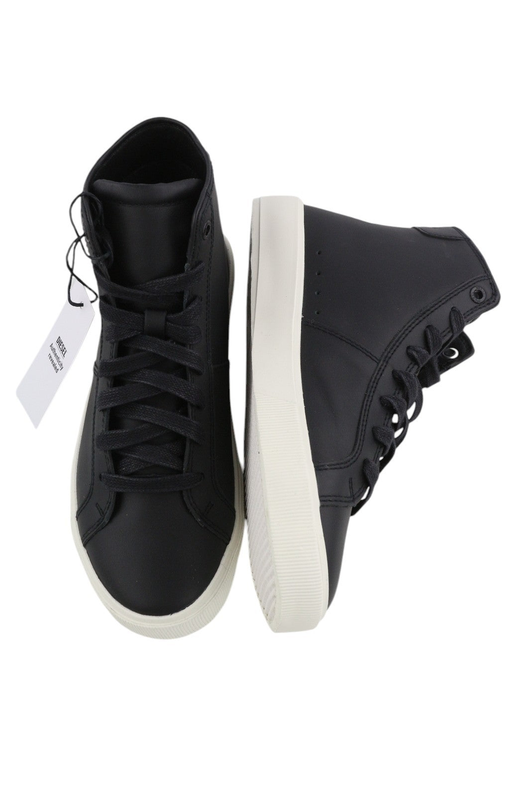 DIESEL S-Mydori Mc W moteriški sportbačiai, 38 dydis, juodos odos, su raišteliais, migdolų nosimi, rekomenduojama kaina – 220 € 