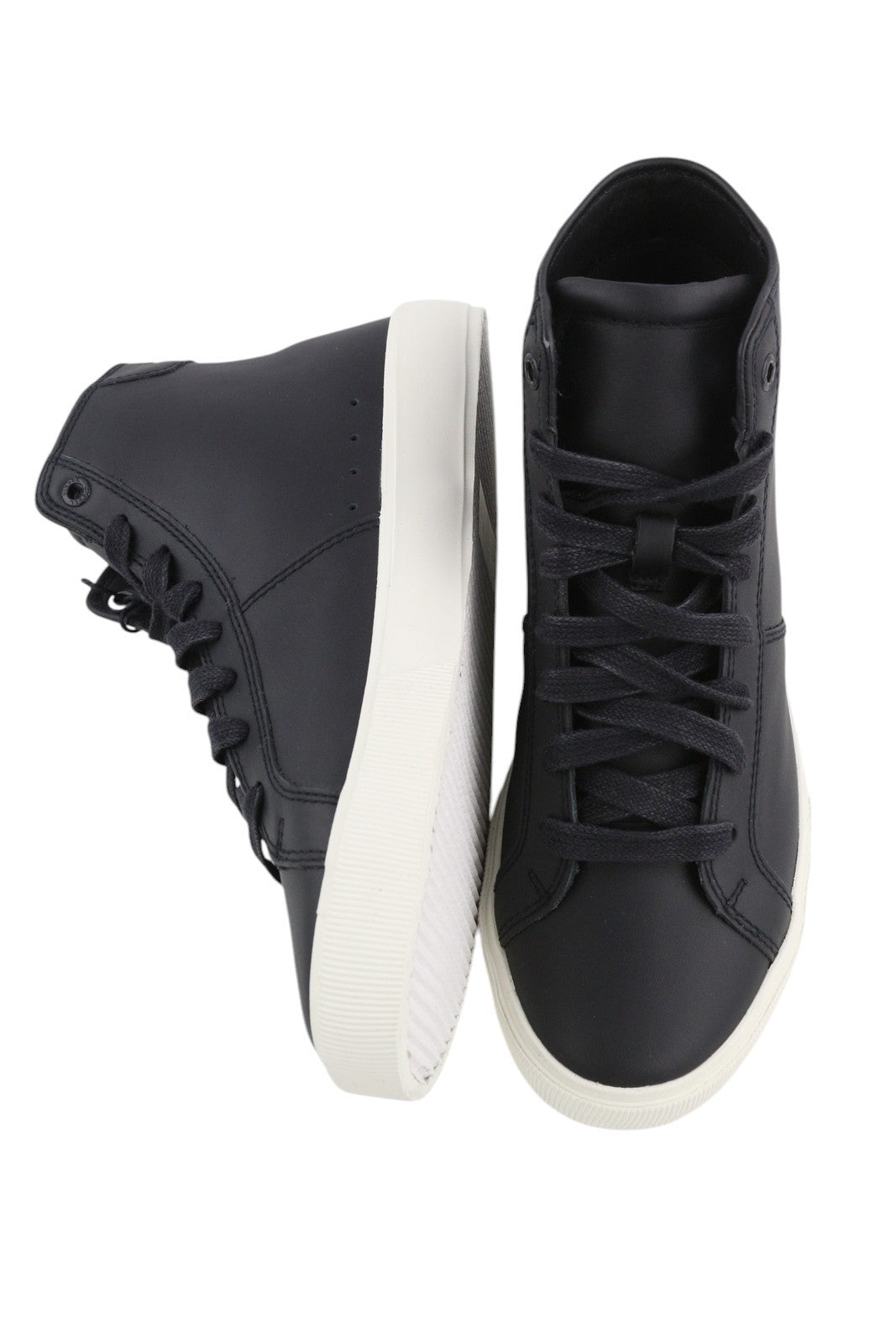 DIESEL S-Mydori Mc W moteriški sportbačiai, 38 dydis, juodos odos, su raišteliais, migdolų nosimi, rekomenduojama kaina – 220 € 