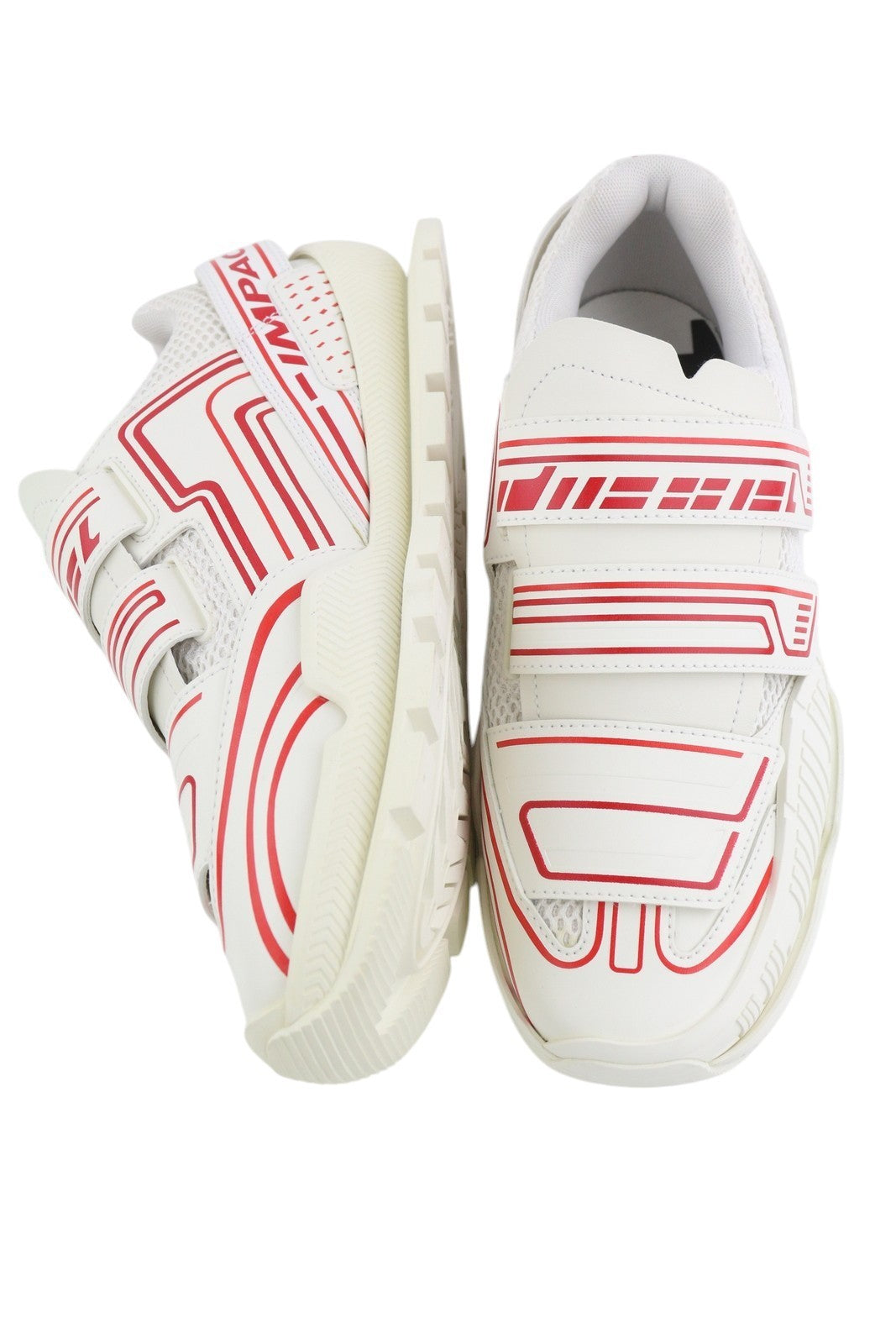 DIESEL S-Pendhio Lc vyriški sportbačiai, 43 dydžio, balti, migdolų formos noselės, žemakulniai, rekomenduojama kaina – 295 € 