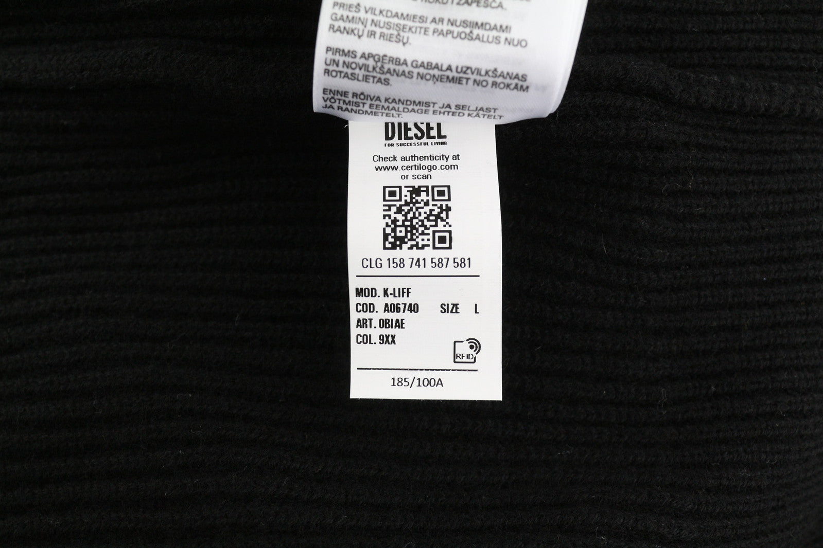 DIESEL K-Liff vyriškas megztinis L dydžio, juodas, vilnonis megztinis su apvalia apykakle, rekomenduojama kaina – 275 € 