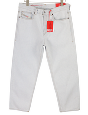 DIESEL 2010 0079Z vyriški džinsai W32/L30 laisvo kirpimo, vidutinio juosmens, tiesaus kirpimo, rekomenduojama kaina – 250 € 