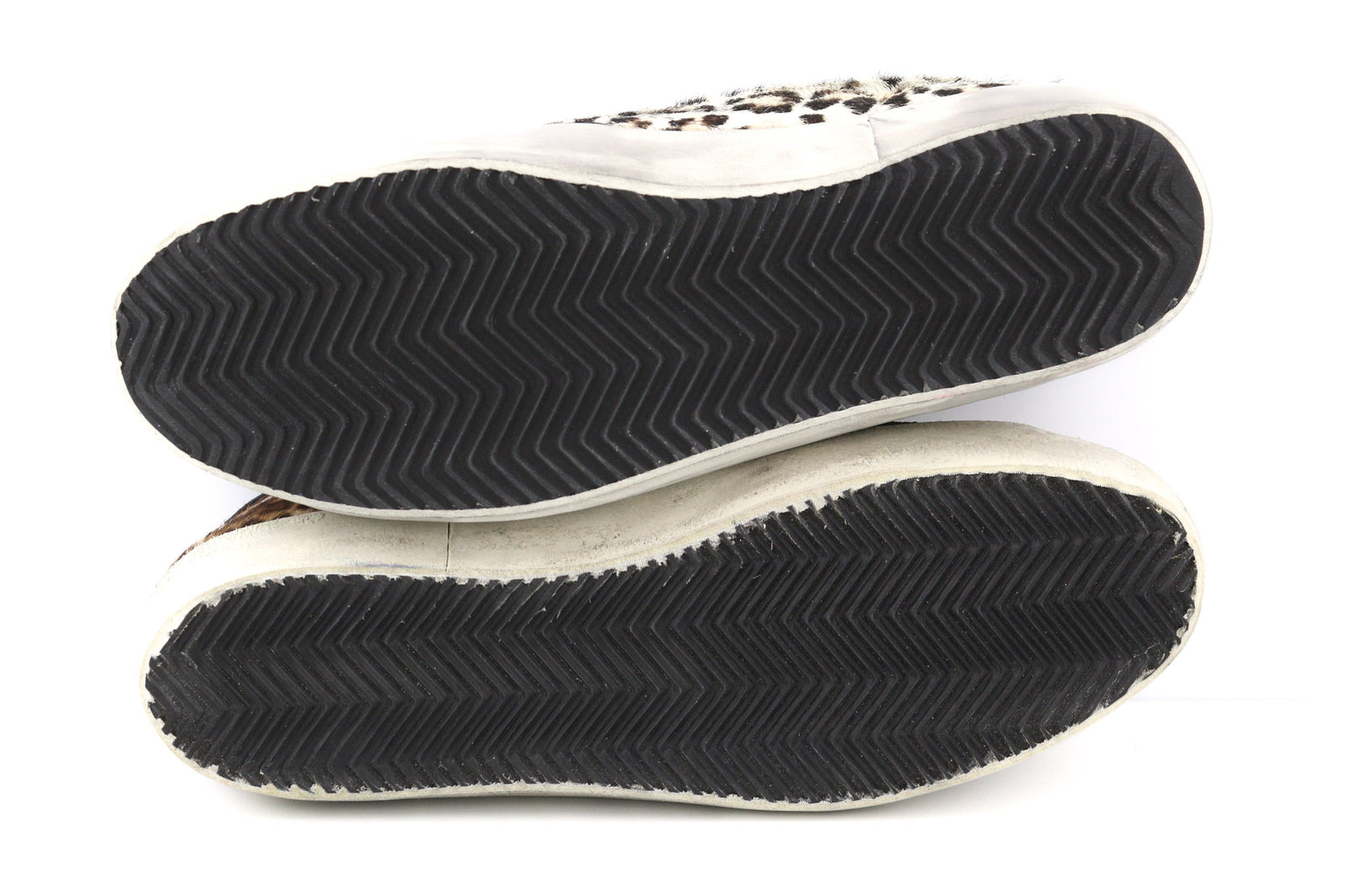 „GOLDEN GOOSE Superstar“ vyriški sportbačiai su gyvūnų raštu, rudi, žemapadžiai bateliai. 