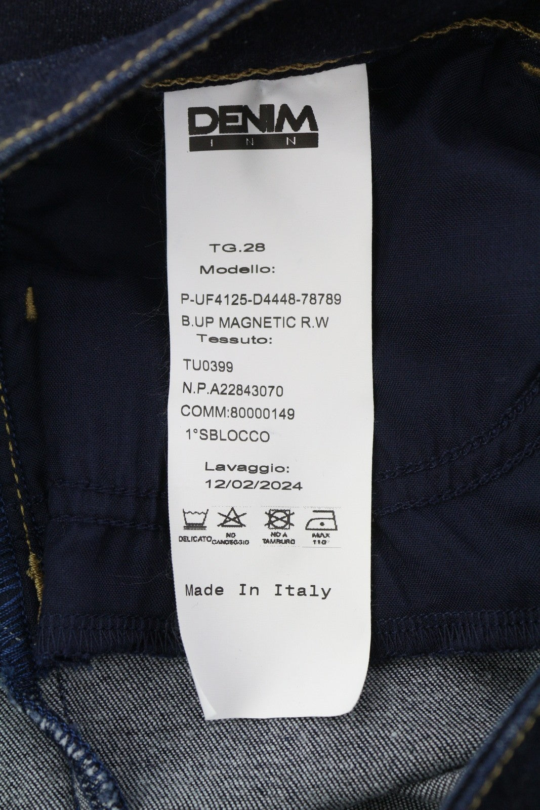 LIU JO Magnetic moteriški džinsai W28 Skinny Fit Zip Fly Denim Dark Blue Kišenėmis Logotipu 