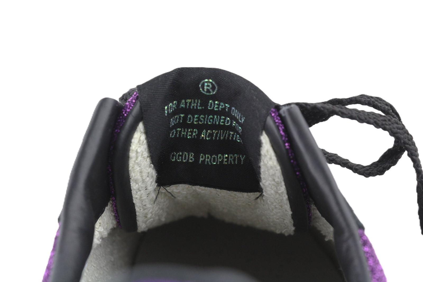 „GOLDEN GOOSE“ bėgimo bateliai moterims, 39 dydžio, violetiniai, juodi, odiniai, su blizgančiais raišteliais. 