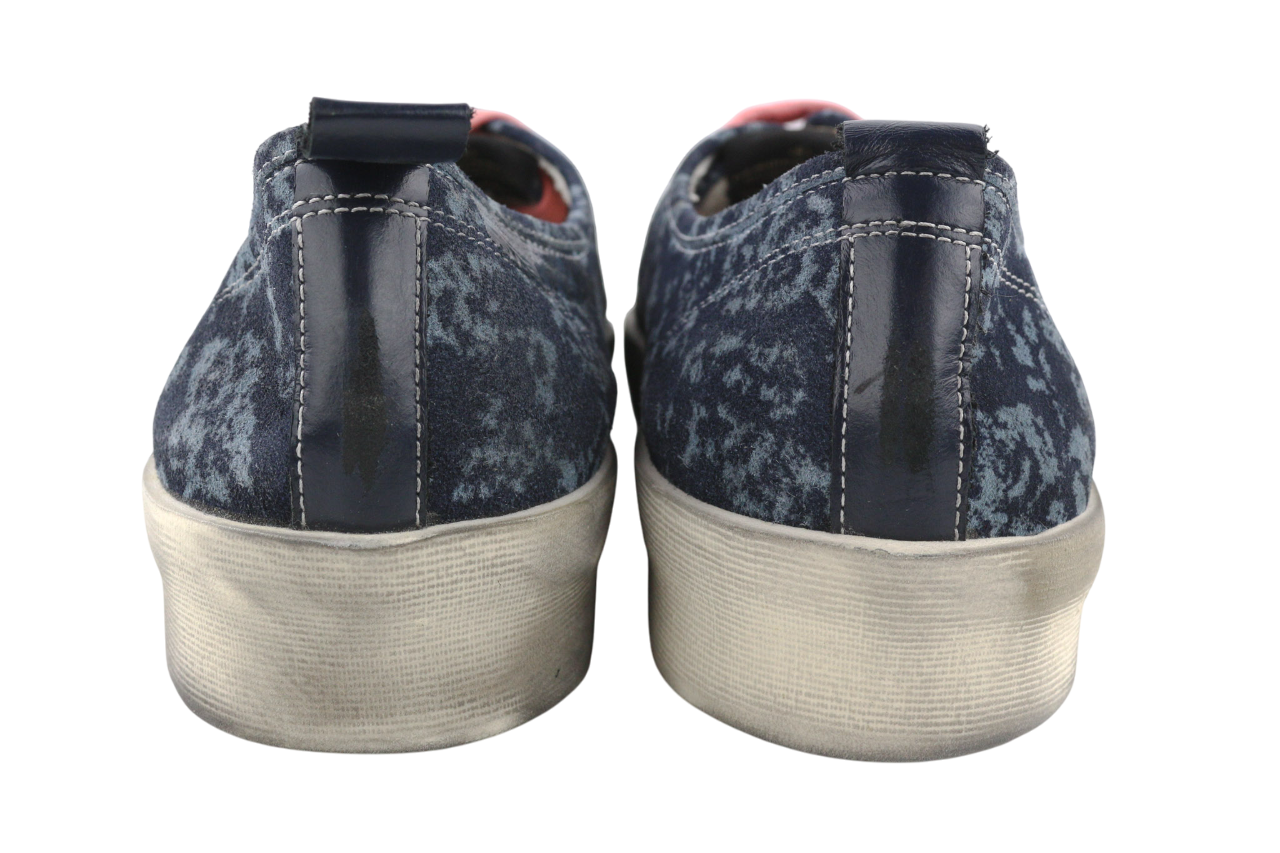 „GOLDEN GOOSE California“ moteriški sportbačiai, 39 dydis, mėlyni, sendinto rašto, su nėriniuotais bateliais, žema palaidine. 