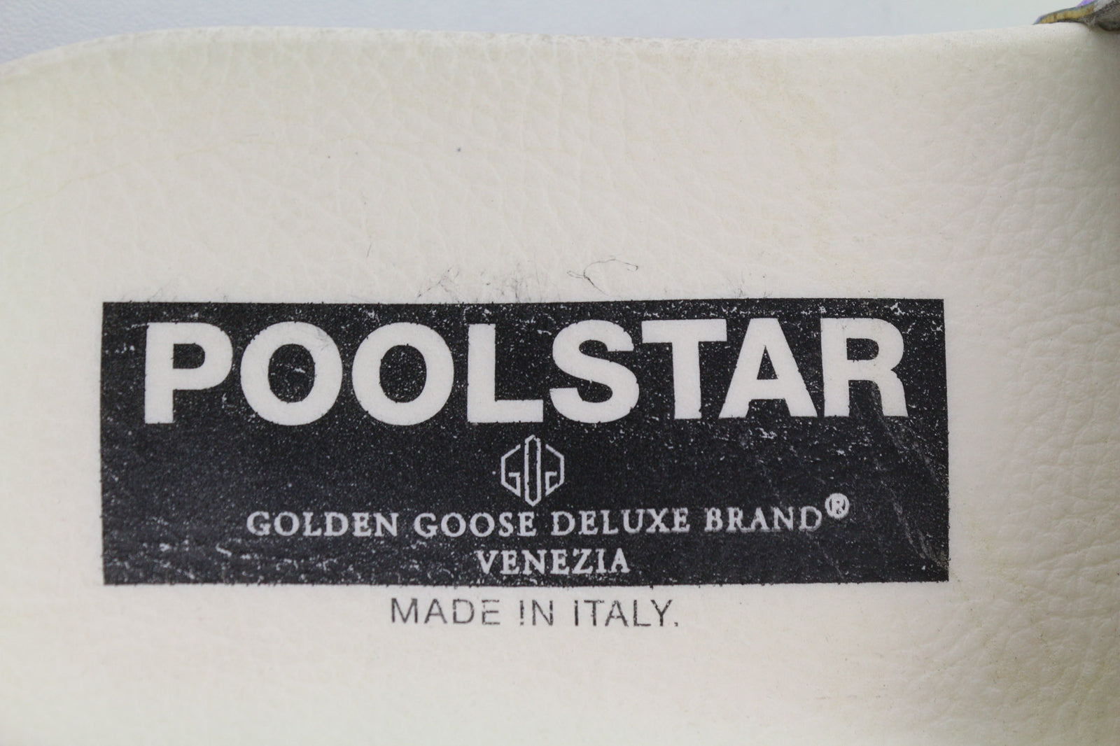 GOLDEN GOOSE Poolstar moteriškos šlepetės, 39 dydžio, blizgančios baltos, užmaunamos, vasarinės. 