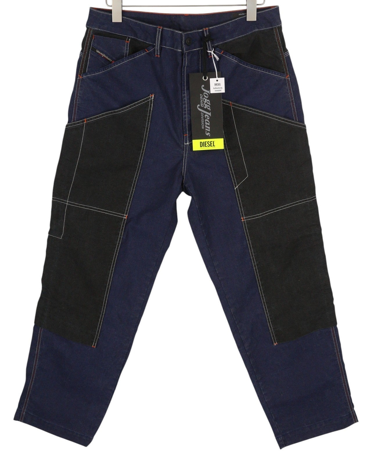 DIESEL D-Franky Carp Jogg 0EEAW vyriški džinsai W30 tiesaus kirpimo su tampriu užtrauktuku, rekomenduojama kaina – 200 € 