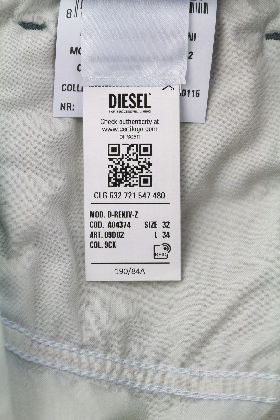 DIESEL D-Rekiv-Z 09D02 vyriški džinsai W32/L34 įprasto kirpimo, su sagomis, skalbti, rekomenduojama mažmeninė kaina – 250 € 