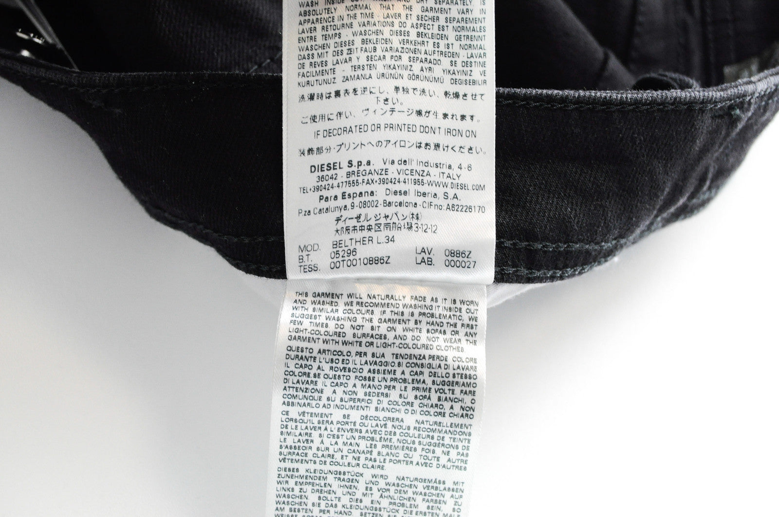 Vyriški DIESEL Belther 0886Z džinsai W27/L34 Slim juodi tamprūs džinsai 